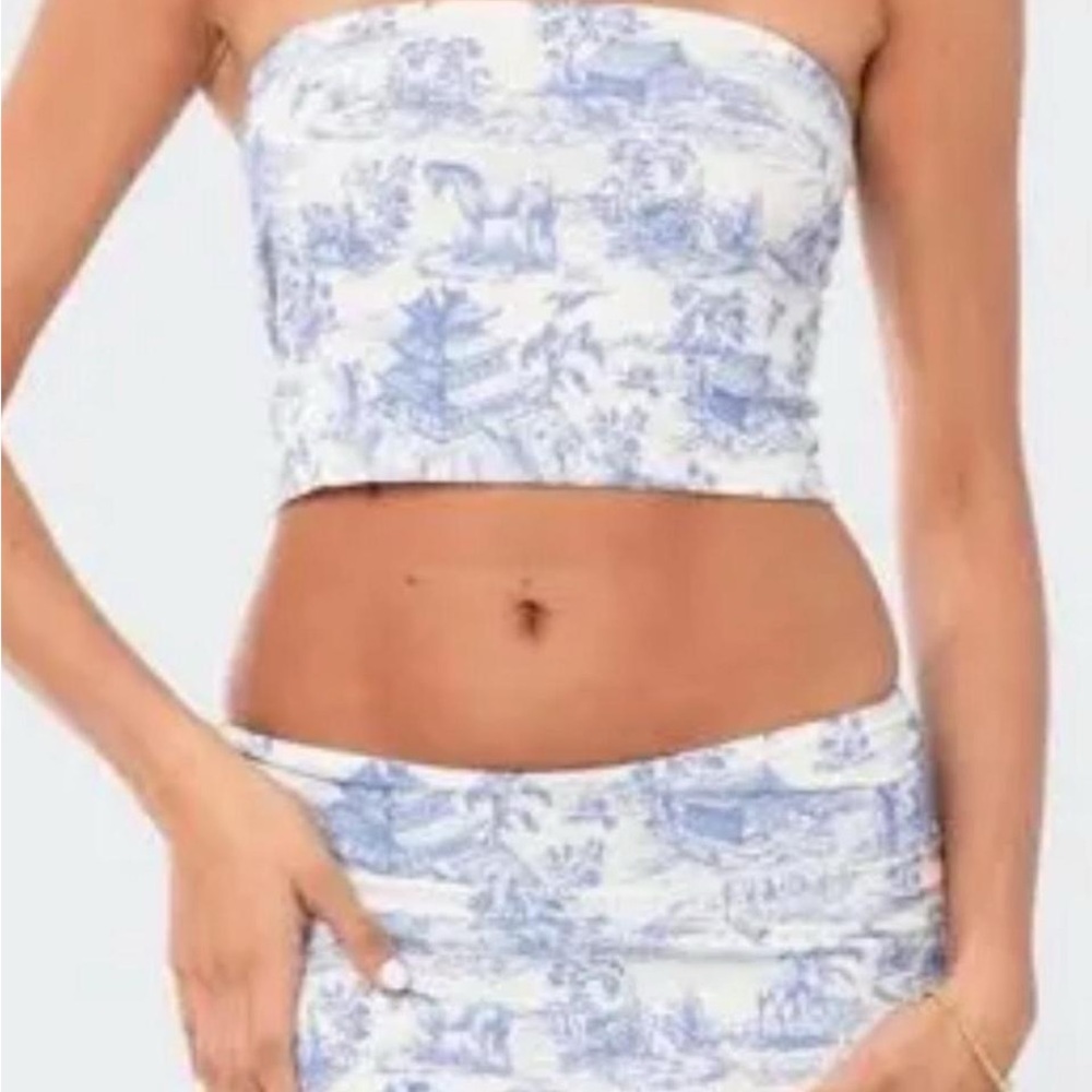 Edikted Blue and White Strapless Top